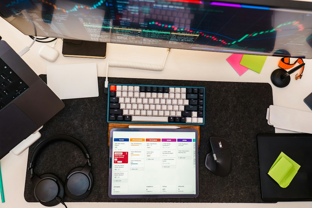 AI Automation untuk UMKM: Menghubungkan WhatsApp, Website, dan CRM dengan Aman